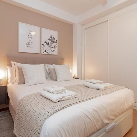 C24 Fantastic 4 Bedroom With Terrace مالقة المظهر الخارجي الصورة