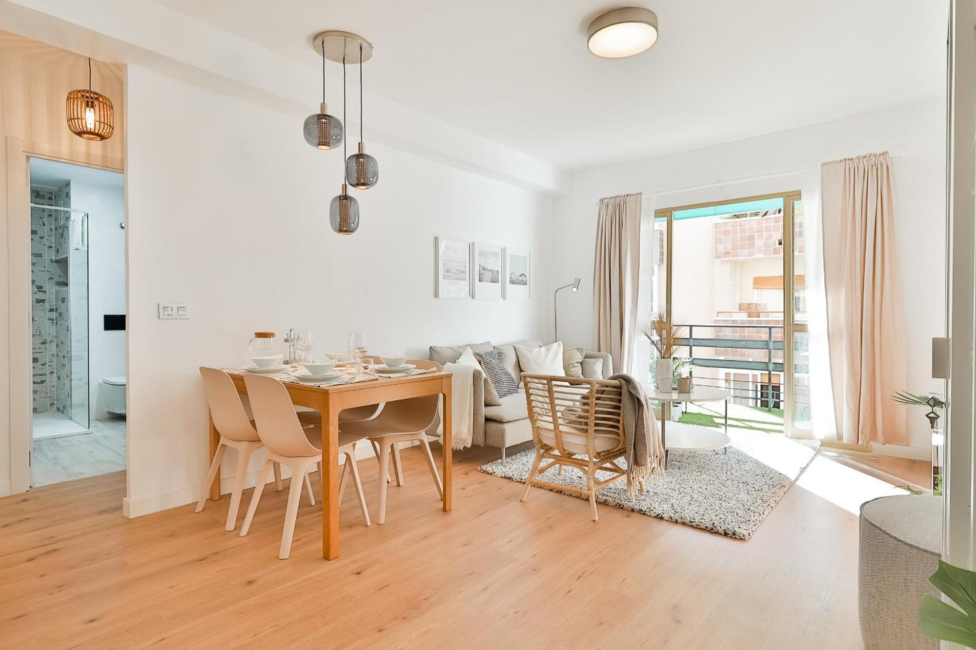 C24 Fantastic 4 Bedroom With Terrace مالقة المظهر الخارجي الصورة